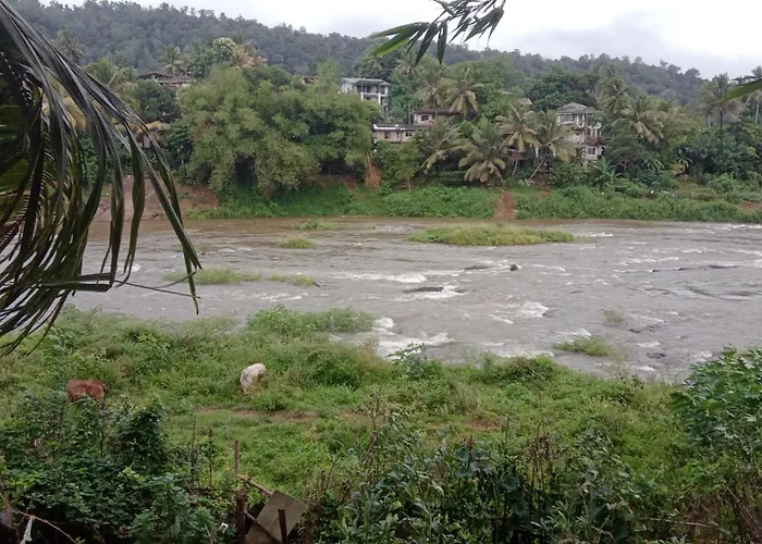 Kandy River Garden